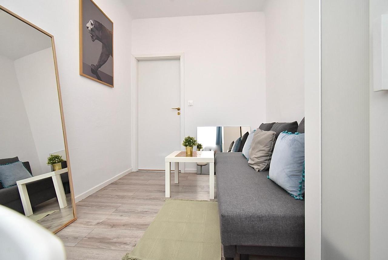 Rental Apartments Aleja Niepodleglosci Varşova Dış mekan fotoğraf